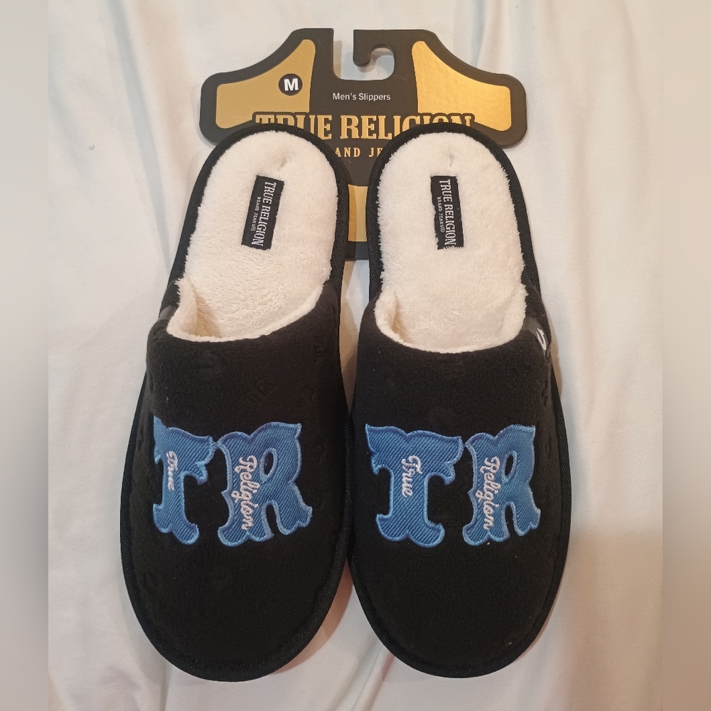 New True Religion Black Slippers Embroidered  Spell Out Embossed Logo Size 9-10